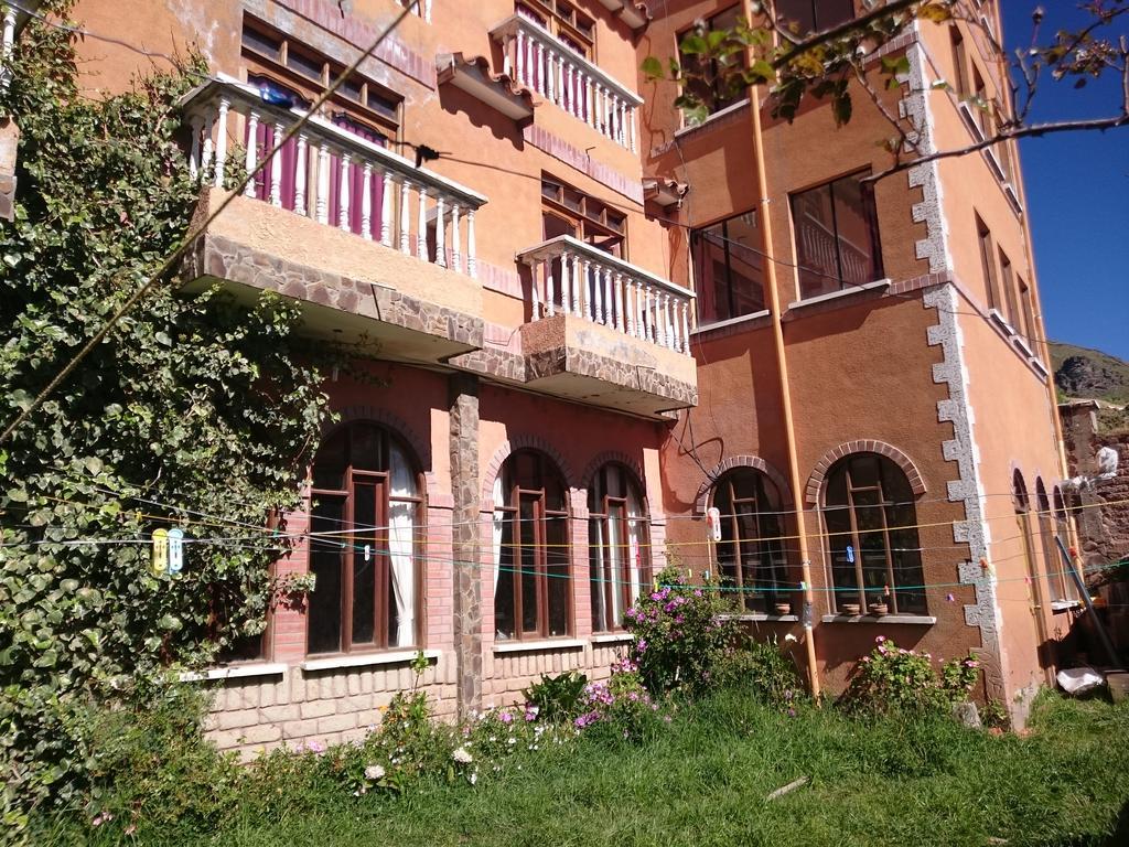 Hostal Real Los Andes Del Lago 코파카바나 외부 사진