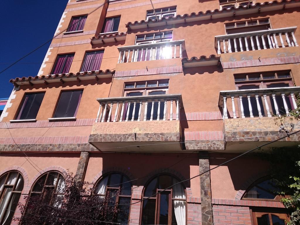 Hostal Real Los Andes Del Lago 코파카바나 외부 사진