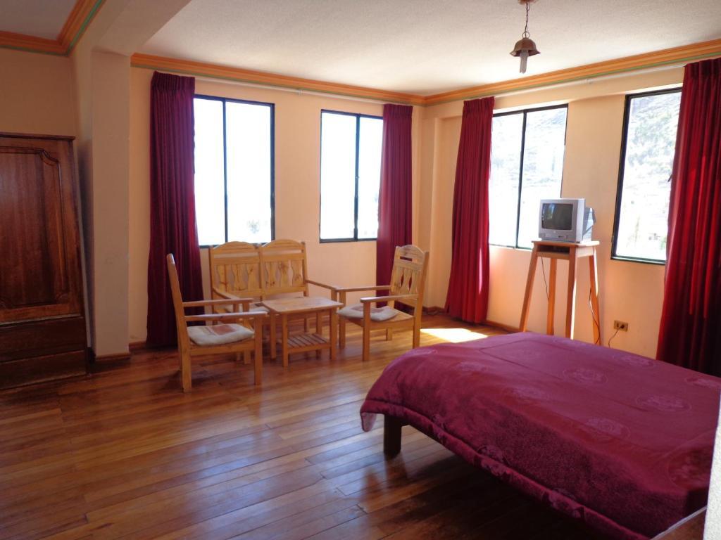 Hostal Real Los Andes Del Lago 코파카바나 외부 사진