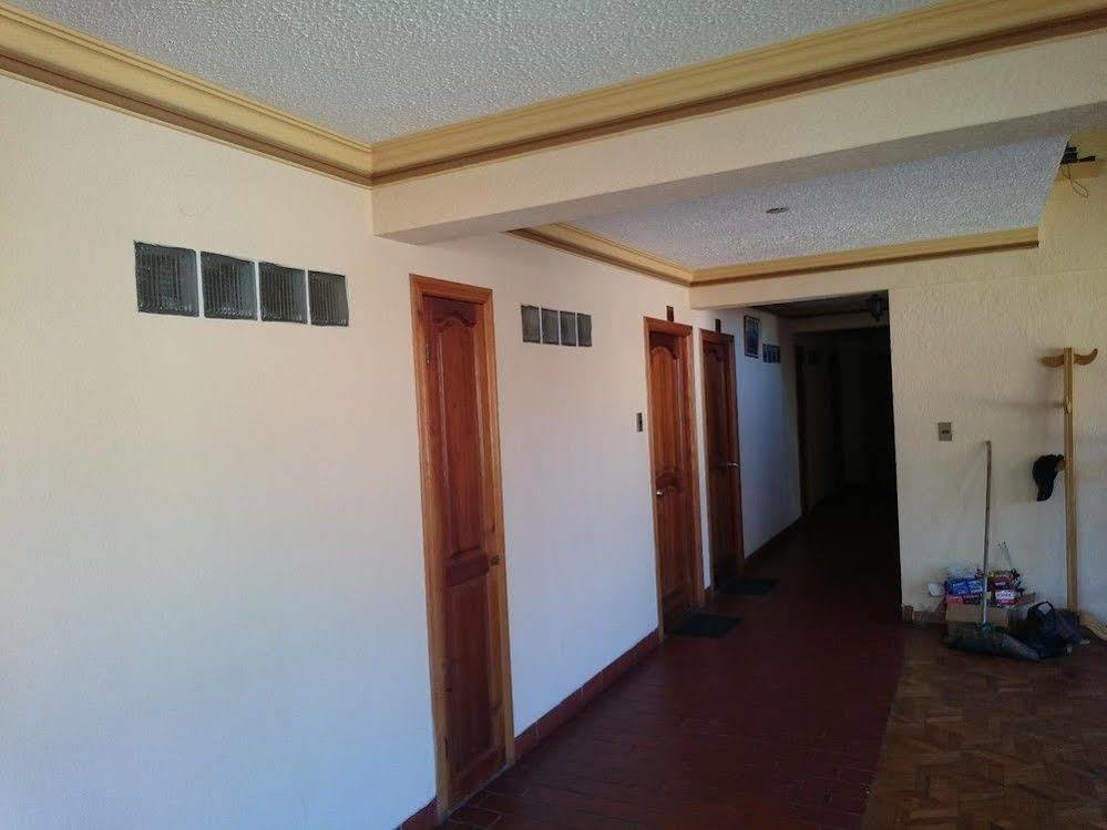 Hostal Real Los Andes Del Lago 코파카바나 외부 사진